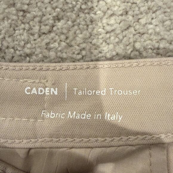 NWT AG The Caden Tailored Trouser Womens Pants Beige Khakis Size 28X 26 Measured - Picture 8 of 11